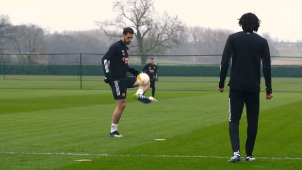 Behind the scenes: Arsenal train hard before Olympiacos clash